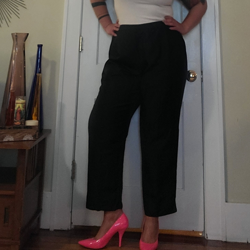 Adrianna Papell Black Cropped Ankle Pants
